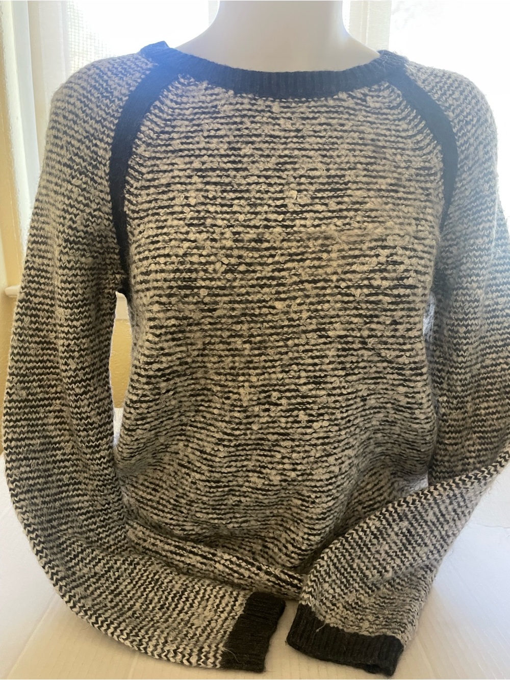 LOFT Grey and Cream Marled Raglan Crewneck Sweater Size M